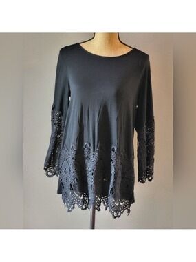 Jodifl NWT small black tunic top